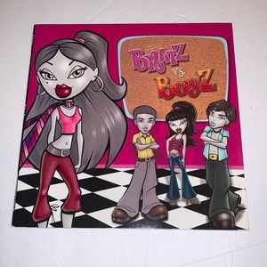BOOK - BRATZ VS. BOYZ PAPERBACK - NEW